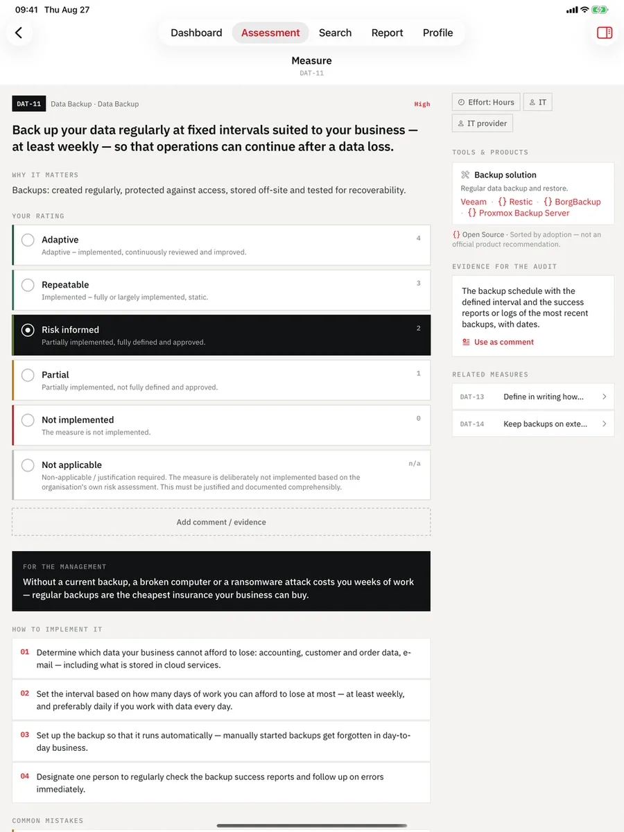 KMU Cyber-Audit on iPad — Requirement: The requirement in full, then maturity 0–4.